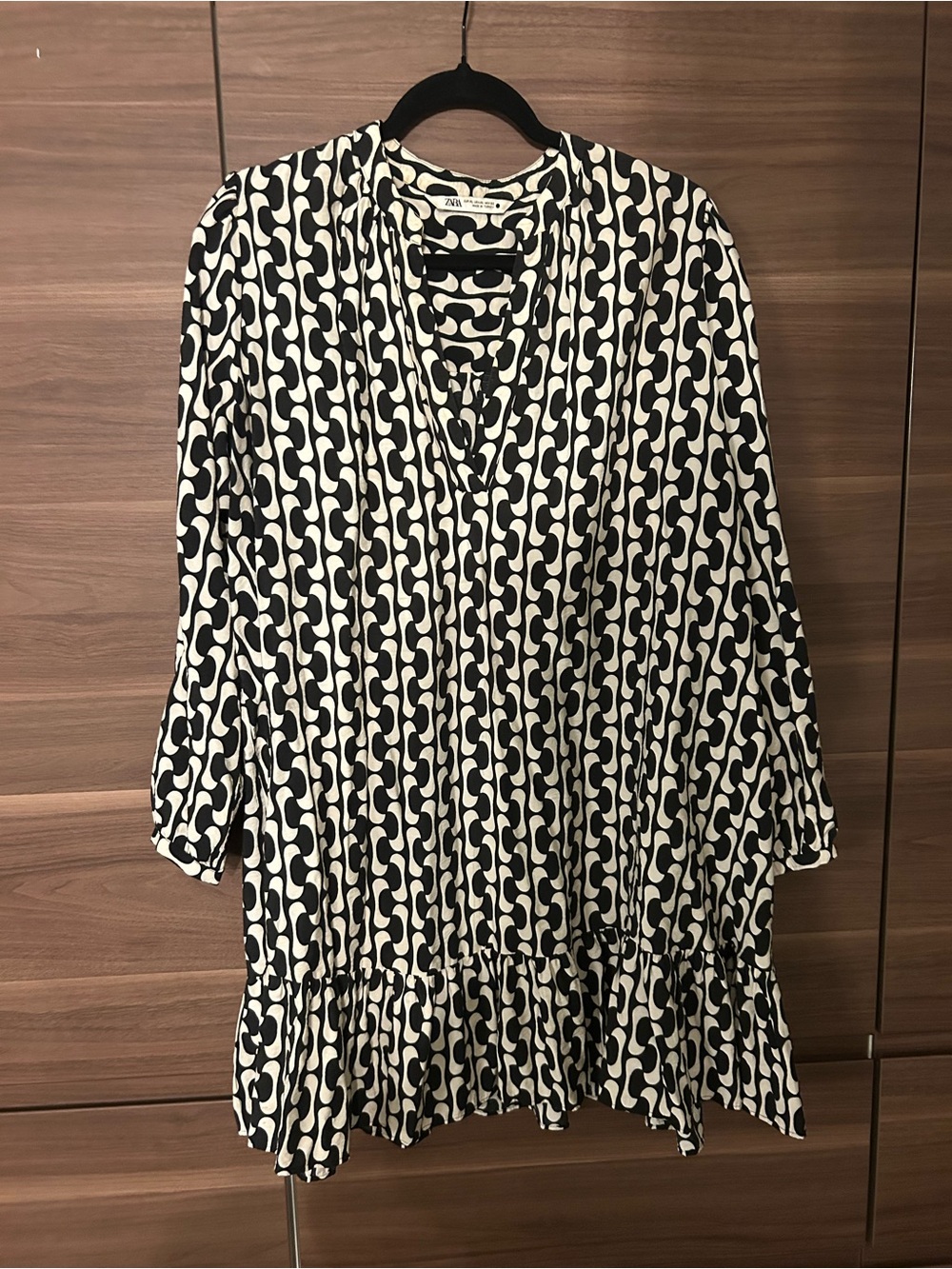 Zara Black and White Geo V-Neck Mini Dress